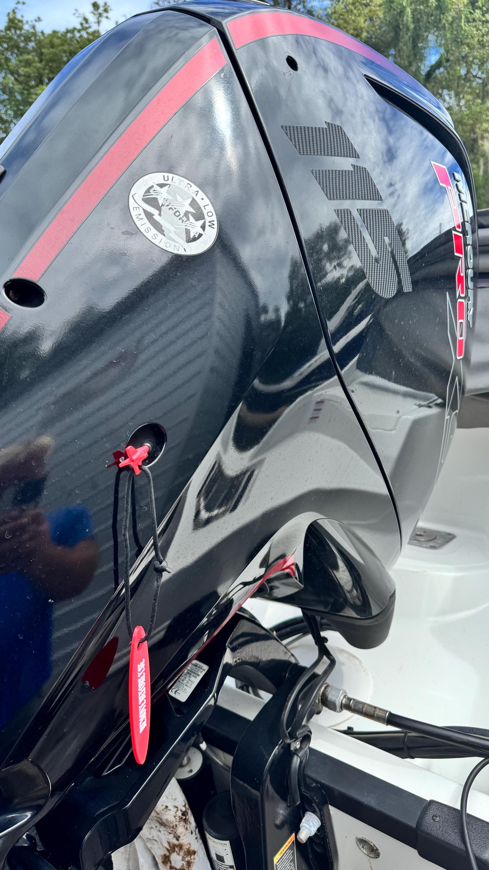 MUD DAUBER (Other Insects) STOPPER "Every Outboard Engine Should Have One"