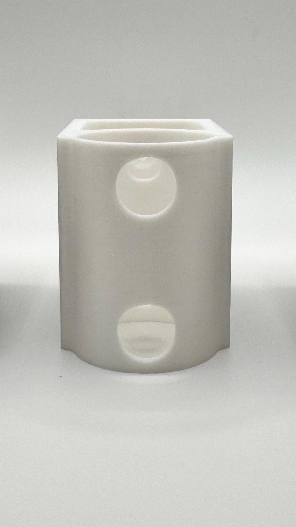 Dyson Vacuum Accessory Holder – Wall Mount Storage Rack