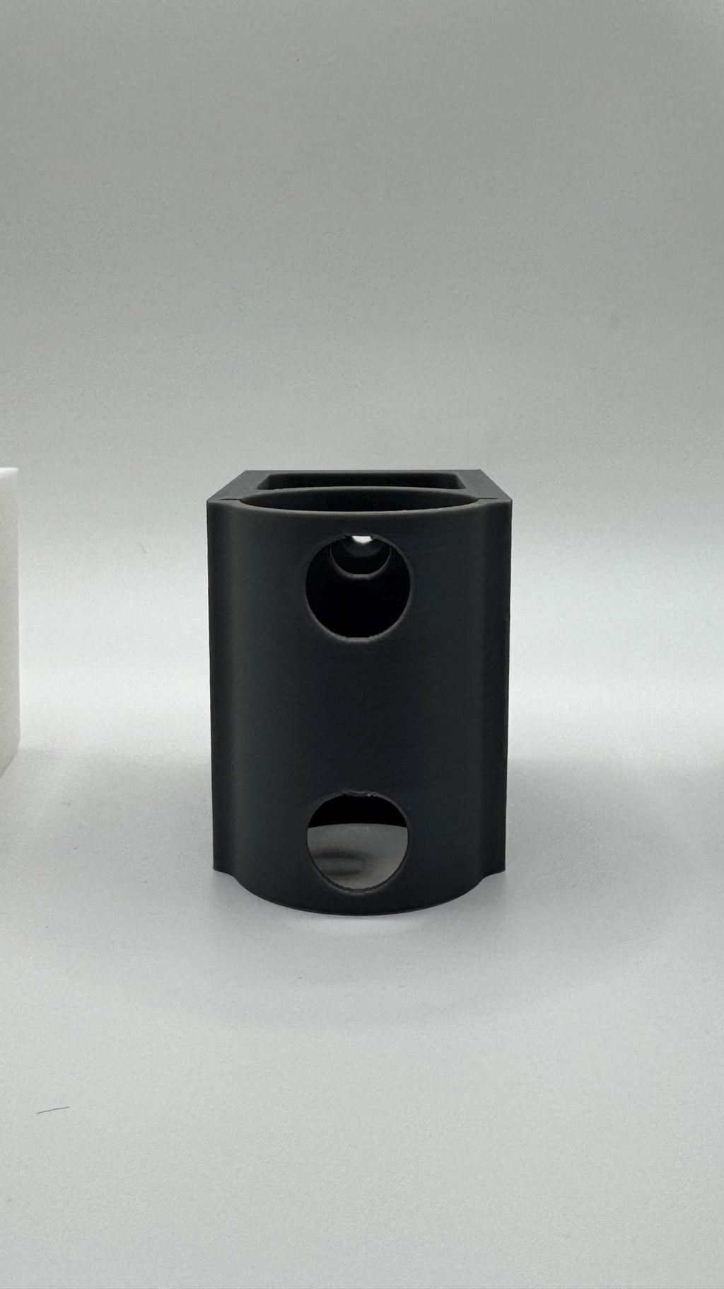 Dyson Vacuum Accessory Holder – Wall Mount Storage Rack